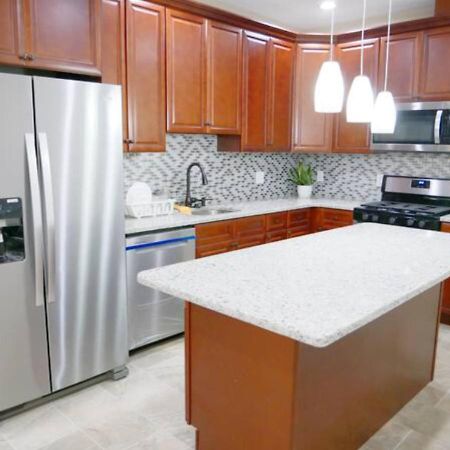 Newly Renovated Guest Rooms Near Transportation Philadelphia Eksteriør bilde